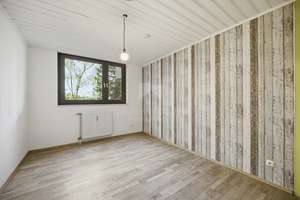 Fünf Zimmer voller Möglichkeiten – Wohnen mit Balkon und Blick ins Grüne – Die vollständige Adresse der Immobilie erhältst du vom Anbieter., 81669 Ramersdorf, München – Vorschaubild 7