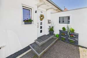 Jetzt zugreifen! Provisionsfreier Bungalow mit sonnigem Garten und fünf Zimmern in Hegelhofen! – Die vollständige Adresse der Immobilie erhältst du vom Anbieter., 89264 Weißenhorn – Vorschaubild 28
