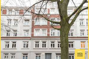 Winterhude/Gottschedstraße: 2020 sanierte, möblierte Erdgeschosswohnung