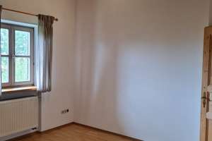 Charmante Doppelhaushälfte mit 150 m² Wohnfläche in Engelsberg – 84549 Engelsberg – Vorschaubild 37