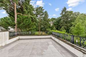 Parkähnliches Grundstück mit Wohnhaus & Baupotenzial–1.578 m² für Familien, Natur- und Hundefreunde
