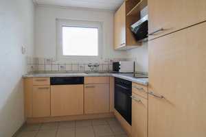 Helle 2-Zi.-ETW mit Balkon in zentraler Lage – Oberhausen – Vorschaubild 3