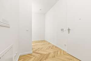 Großzügige 3-Zimmer-Wohnung mit zwei Bädern & hochwertigem Wohnbereich – Franz-Mehring-Platz 6, 10243 Friedrichshain, Berlin – Vorschaubild 12