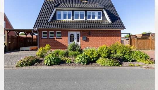 Bild von Einfamilienhaus mit Nebengebäude & Ferienwohnung – gepflegt & vielseitig nutzbar