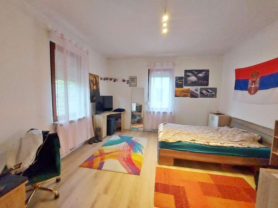 Wohnung OG Haus 67