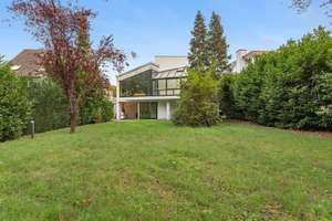 Wohnen mit Gartenflair – Stilvolle Eleganz in ruhiger Lage