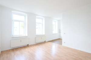 FRISCH RENOVIERT - BALKON, STELLPLATZ, HOCHPARTERRE direkt am ACC (Altchemnitz-Center) – Olbernhauer Straße 20, 9125 Altchemnitz, Chemnitz – Vorschaubild 5