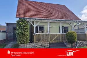 Familiennest + Scheune + Garten mit Pool