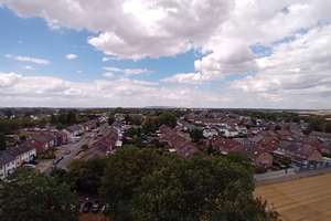 Großzügige 3-Zimmer-Wohnung im 10. OG mit Traum-Aussicht, Fahrstuhl, 2 Balkonen & HWR! – Miesheimer Weg 4, 52351 Wörthsiedlung, Düren – Vorschaubild 18