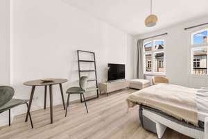 Charmante 1-Zimmer Wohnung in Kreuzberg - voll möbliert – Glogauer Straße 32, 10999 Kreuzberg, Berlin – Vorschaubild 4
