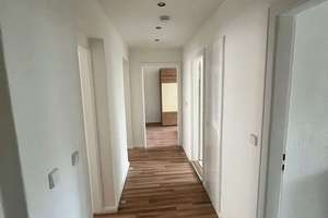 Zentrale 3-Zimmer Wohnung mit neuem Badezimmer – Die vollständige Adresse der Immobilie erhältst du vom Anbieter., 12489 Adlershof, Berlin – Vorschaubild 1