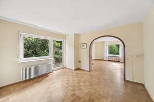 !RESERVIERT! Freistehendes EFH mit Potenzial und Entwicklungsoptionen – Lindenweg 13, 79183 Waldkirch – Vorschaubild 4