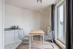From 12.05 - Two-story Apartment in Neukölln – Die vollständige Adresse der Immobilie erhältst du vom Anbieter., 12043 Neukölln (Ortsteil), Berlin – Vorschaubild 5