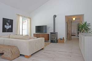 Lichtdurchfluteter Bungalow mit Pool und Garten in Siegsdorf – Die vollständige Adresse der Immobilie erhältst du vom Anbieter., 83313 Siegsdorf – Vorschaubild 4