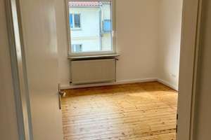 Frisch saniert: Stilvolle 3-Zimmer-Wohnung mit Balkon in zentraler Lage – Boppstr. 18A, 55118 Neustadt, Mainz – Vorschaubild 3