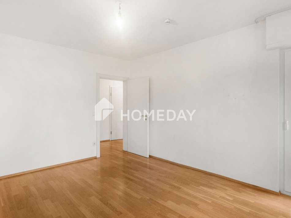 1. OG Schlafzimmer 2