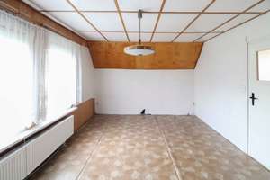 Sanierungsbedarf - ehem. DDR-Bau - 4 Zimmer mit 3.555 m² Grundstück - Direkt an der B 100 – 6118 Frohe Zukunft, Halle (Saale) – Vorschaubild 8