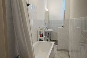 Bezugsfreie Altbauwohnung mit Balkon und Erker in phänomenaler Charlottenburger Lage – Helmholtzstraße 24, 10587 Charlottenburg, Berlin – Vorschaubild 33