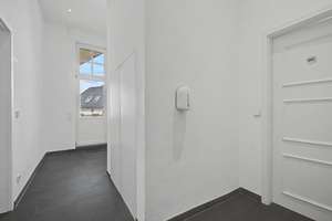 Außergewöhnliche Altbauwohnung mit mehr als 280 m² in der Karlsruher Weststadt – Die vollständige Adresse der Immobilie erhältst du vom Anbieter., 76133 Weststadt, Karlsruhe – Vorschaubild 27