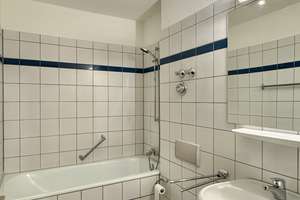 Lichtdurchflutetes Apartment mit Terrasse im EG und Tiefgarage in Düsseldorf-Mörsenbroich WE32 GA11 – Robert-Stolz-Str. 26, 40470 Mörsenbroich, Düsseldorf – Vorschaubild 9