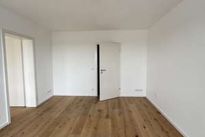 Helle 2-Zimmer Wohnung mit TG-Stellplatz und 2 Balkonen – Sachranger Straße 2, 81549 Obergiesing, München – Vorschaubild 9