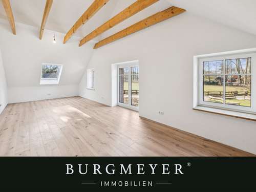 Abbildung zu Stilvoll wohnen im ehemaligen Heuboden – modern & energieeffizient im KfW-Stan