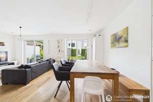 Modernes Stadthaus mit Dachterrasse, PV-Anlage & familienfreundlichem Grundriss – Die vollständige Adresse der Immobilie erhältst du vom Anbieter., 93055 Burgweinting-Harting, Regensburg – Vorschaubild 6