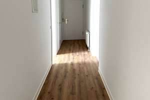 Umfassend saniert mit Balkon, Wanne und großer Dusche im Bad – Schäfferstraße 24, 39112 Leipziger Straße, Magdeburg – Vorschaubild 3