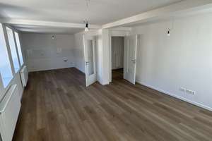 ++ Erstbezug nach Sanierung- Top 2 Zimmer Wohnung mit Balkon ++ – Finanzstr. 16, 46145 Sterkrade-Mitte, Oberhausen – Vorschaubild 3