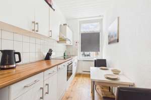 Zeitlose Eleganz trifft moderne Wohnqualität – gepflegte Wohnung in Bestlage – Die vollständige Adresse der Immobilie erhältst du vom Anbieter., 42289 Langerfeld-Beyenburg, Wuppertal – Vorschaubild 3