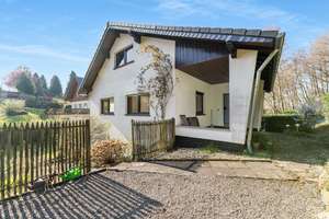 WOHNEN IM GRÜNEN – EINFAMILIENHAUS MIT SONNENGRUNDSTÜCK UND EXPERTENEMPFEHLUNG ZUR SANIERUNG – Die vollständige Adresse der Immobilie erhältst du vom Anbieter., 51789 Lindlar – Vorschaubild 20