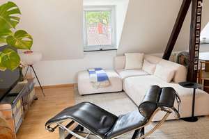 Hochwertige 2-Zimmer-Dachgeschosswohnung  in der Fetzerstraße 9, 70199 Stuttgart – Fetzerstraße 9, 70199 Südheim, Stuttgart – Vorschaubild 1