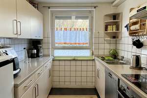 Zweifamilienhaus (DHH) zur Eigennutzung & Mieteinnahmen - Böblingen – Die vollständige Adresse der Immobilie erhältst du vom Anbieter., 71032 Böblingen – Vorschaubild 4