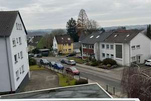 Top 3,5-Zimmer-Wohnung Essen Heisingen renoviert mit Küche – Die vollständige Adresse der Immobilie erhältst du vom Anbieter., 45259 Heisingen, Essen – Vorschaubild 3