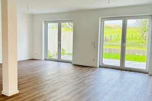 Neuwertige Doppelhaushälfte – Die vollständige Adresse der Immobilie erhältst du vom Anbieter., 22159 Farmsen-Berne, Hamburg – Vorschaubild 5