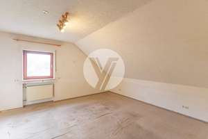 // Familienhaus mit bis zu 3WE //
bevorzugte Wohnlage
in Trier / Pfalzel – Die vollständige Adresse der Immobilie erhältst du vom Anbieter., 54293 Pfalzel, Trier – Vorschaubild 18