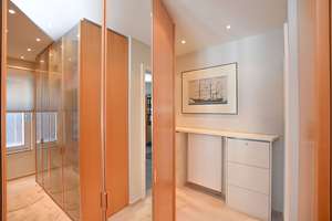 Exklusive Penthouse-Wohnung mit  2x TG-Stellplätzen und Traumblick über die Trave auf die Altstadt! – Die vollständige Adresse der Immobilie erhältst du vom Anbieter., 23560 Innenstadt, Lübeck – Vorschaubild 21