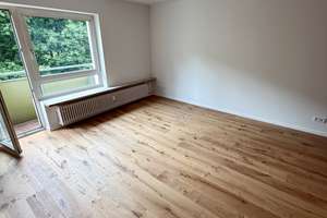 Erstbezug nach Komplettsanierung: 1-Zimmer-Wohnung mit Designer-Schreinerausbau – Greinerberg 8, 81371 Thalkirchen, München – Vorschaubild 4