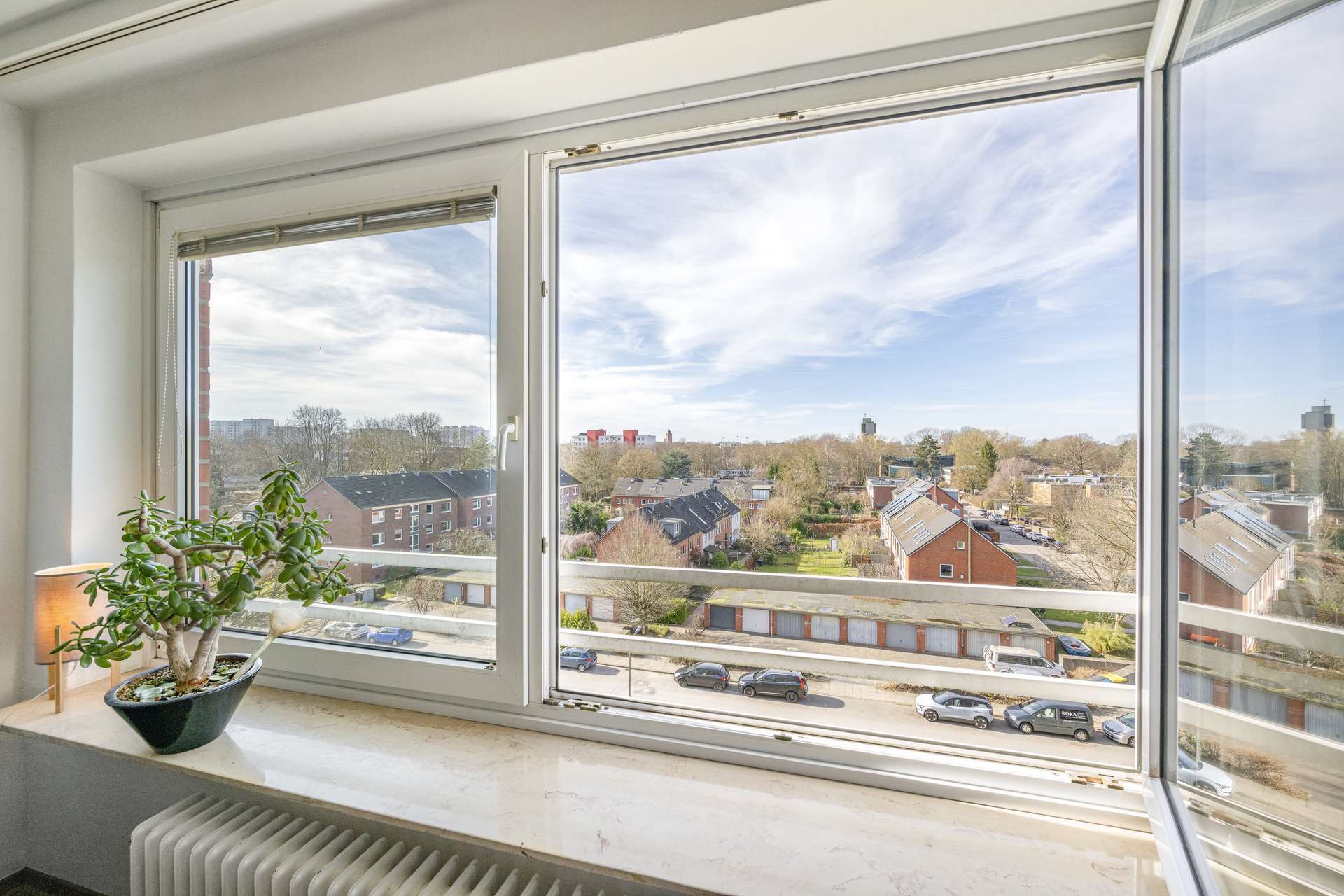 Attraktives Apartment mit Weitblick über Lokstedt, Hamburg – Bild 1