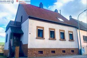 Gepflegtes Einfamilienhaus mit Garage in Mimbach – Die vollständige Adresse der Immobilie erhältst du vom Anbieter., 66440 Blieskastel – Vorschaubild 1