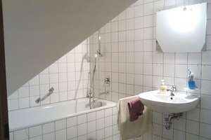 Schöne 2 Zimmerwohnung über 2 Etagen mit Dachterrasse - Staffelmietvertrag über 2 Jahre – Stuttgarter Str. 43, 73066 Uhingen – Vorschaubild 8