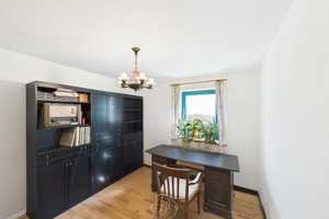Einfamilienhaus mit Panoramablick und viel Platz für Ihre Familie! – Würzburg (Kreis) – Vorschaubild 16