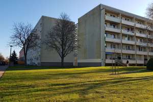 Gepflegte 3-Zimmer-Wohnung mit Einbauküche & modernisiertem Bad in Olvenstedt – Hans-Grade-Straße 89, 39130 Neu Olvenstedt, Magdeburg – Vorschaubild 15