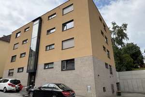 Moderne 2-Zimmer-Wohnung mit Balkon und Tiefgaragenstellplatz in Passau-Sailerwöhr – Die vollständige Adresse der Immobilie erhältst du vom Anbieter., 94032 Haidenhof Nord, Passau – Vorschaubild 9
