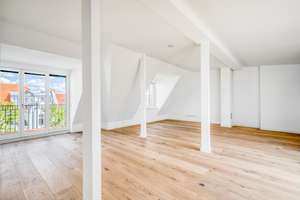 Exklusive 4-Zimmer-DG-Wohnung mit Kaminanschluss & Terrassen – historischer Charme, moderner Luxus! – Hähnelstraße 3, 12159 Friedenau, Berlin – Vorschaubild 28