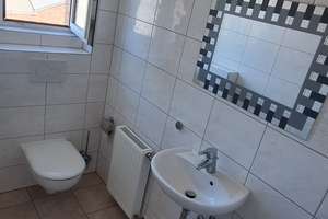 Von PRIVAT in Willich-Schiefbahn : DHH auf 755qm Grundstück incl. 100qm Halle und ca. 400qm Bauland  – Tupsheide 75, 47877 Willich – Vorschaubild 16