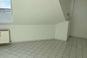 Top sanierte 2 Zimmer Dachgeschosswohnung Berlin Karow mit Balkon ab sofort! – Forkenzeile 7, 13125 Karow, Berlin – Vorschaubild 10