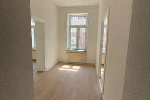 Sanierte Altbau-Wohnung - nicht WG geeignet – Die vollständige Adresse der Immobilie erhältst du vom Anbieter., 52066 Burtscheider Kurgarten, Aachen – Vorschaubild 2