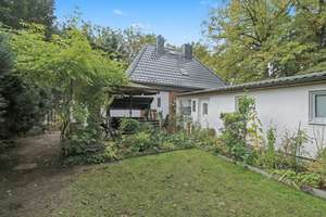 Bezugsfreies Einfamilienhaus mit Nebengebäude, großem Garten & Pool – vielseitig nutzbar! – Die vollständige Adresse der Immobilie erhältst du vom Anbieter., 15537 Erkner – Vorschaubild 11