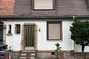  Reihenhaus mit 6 Zimmern von Privat in Mainz-Kostheim  – Wallufer Straße 9, 55246 Mainz-Kostheim, Wiesbaden – Vorschaubild 1